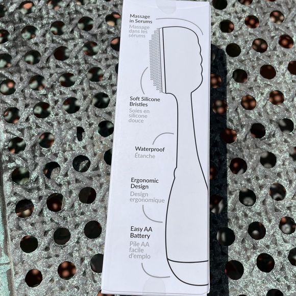 PMD Clean Smart Facial Cleansing Device NIB - Picture 5 of 5